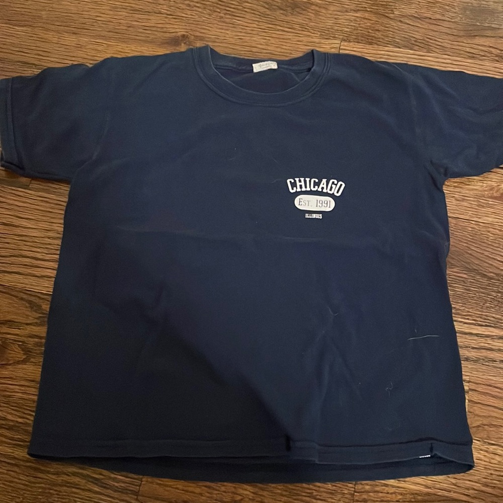 Brandy Melville graphic tee